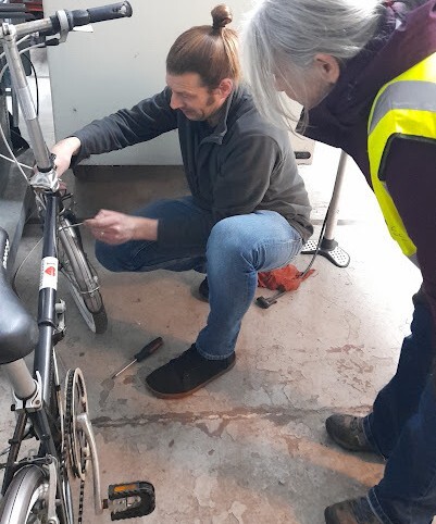 Bike Kitchen - S - squarer pic